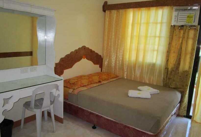 酒店 Golden Stallion Suites