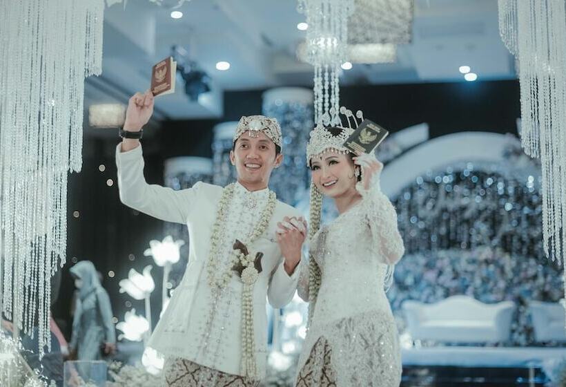 ホテル Holiday Inn Cikarang Jababeka, An Ihg