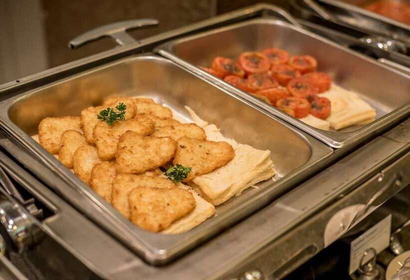 ホテル Holiday Inn Cikarang Jababeka, An Ihg