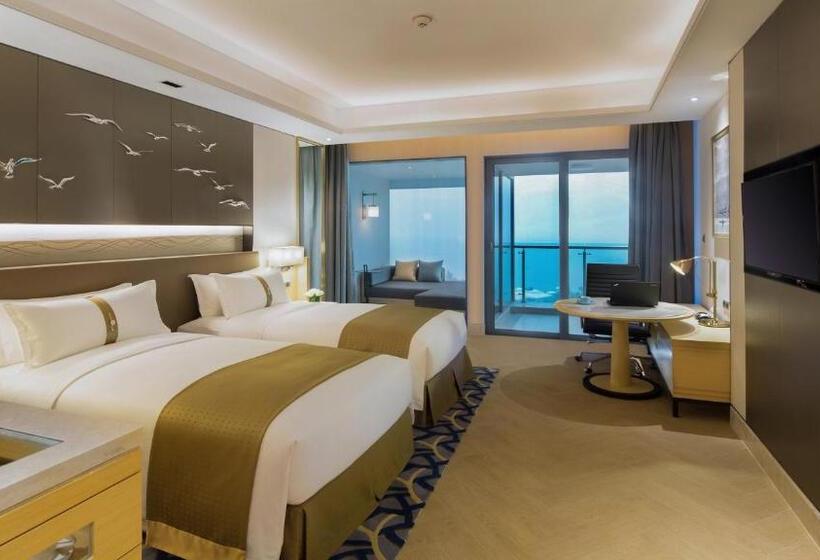 בית מלון כפרי Holiday Inn Haikou West Coast By Ihg