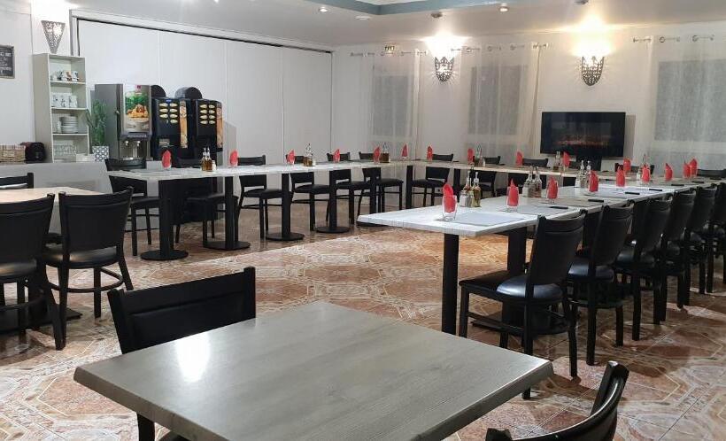 Отель Hôtel Althea   Piscine Et Sauna