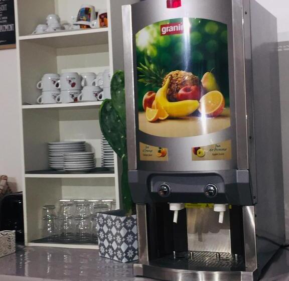 Отель Hôtel Althea   Piscine Et Sauna