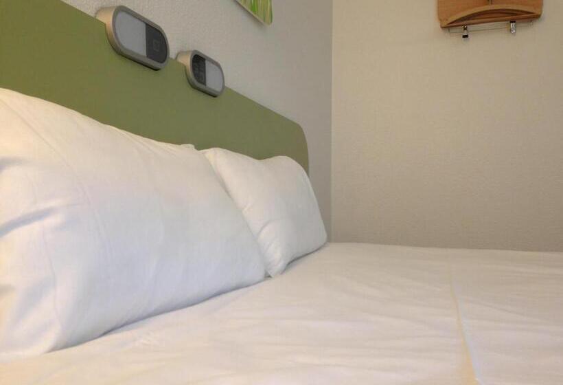 בית מלון כפרי Ibis Budget Caen Centre Gare