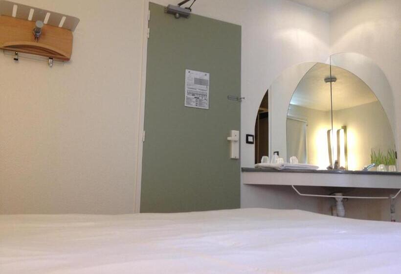 בית מלון כפרי Ibis Budget Caen Centre Gare