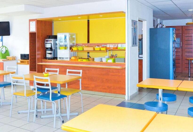 Отель Ibis Budget Nevers Varennes Vauzelles