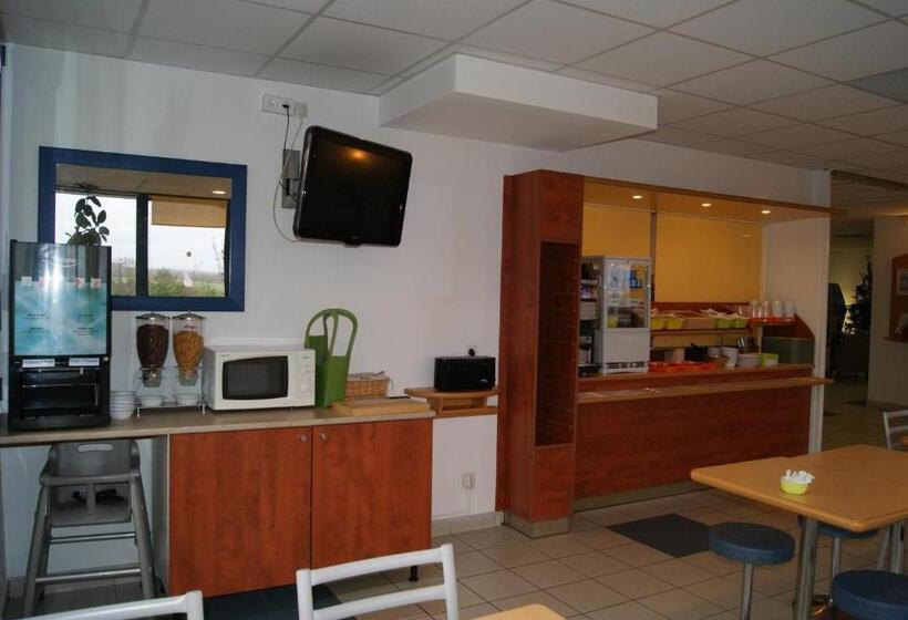 Отель Ibis Budget Nevers Varennes Vauzelles