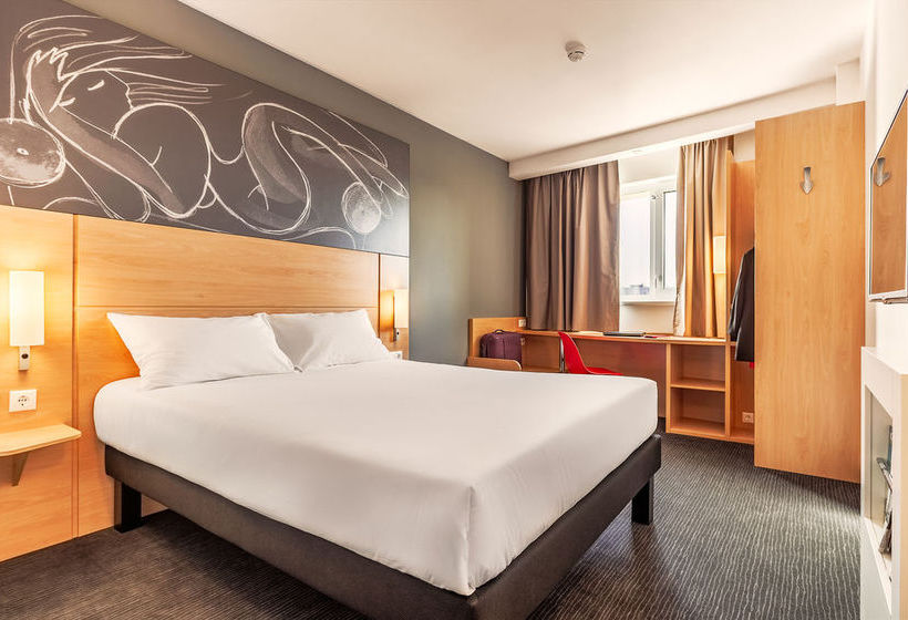 هتل Ibis Krasnodar Center