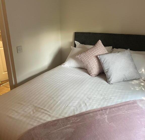 酒店 Inglewood House And Spa