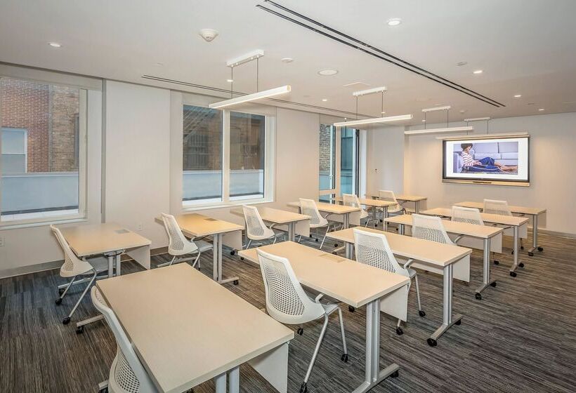 هتل Innside by Meliá New York Nomad