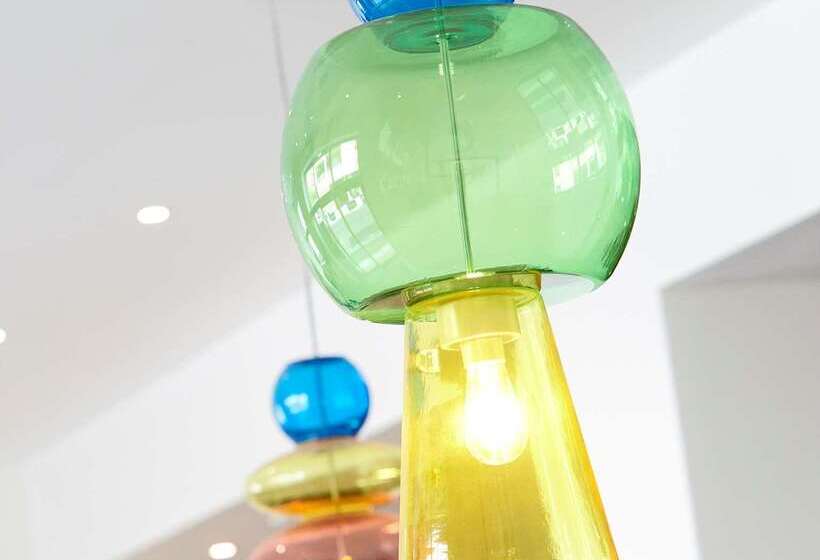 فندق Kyriad Marseille Blancarde Timone