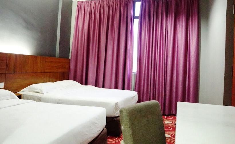 هتل Langgura Baron Resort