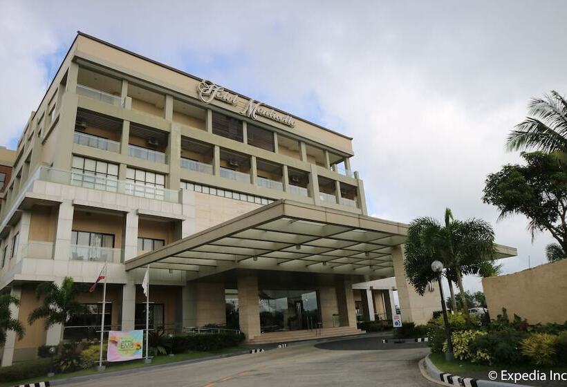 هتل Monticello Tagaytay