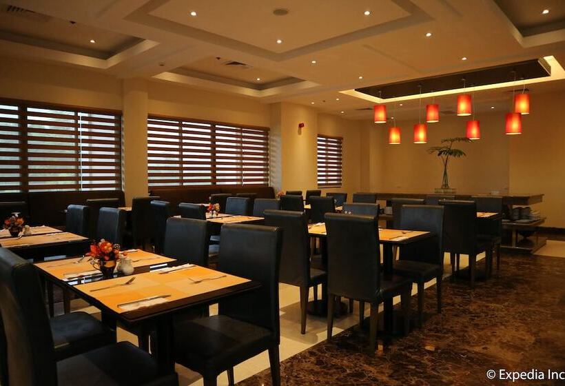 هتل Monticello Tagaytay