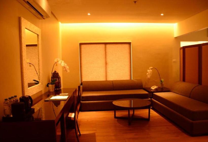 هتل Monticello Tagaytay