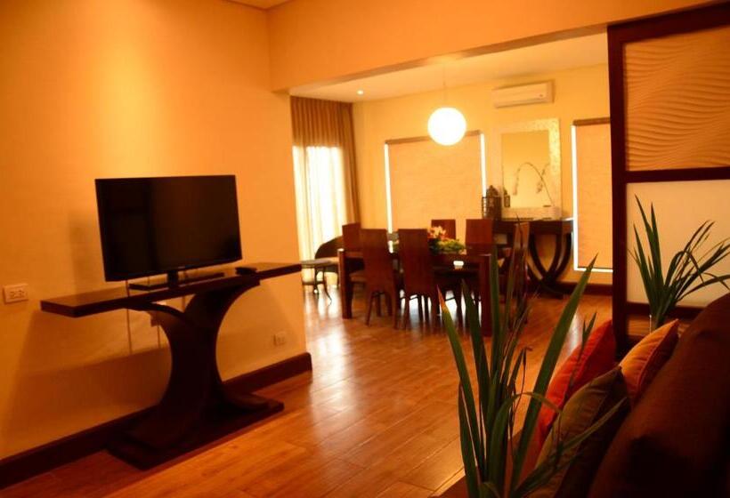 هتل Monticello Tagaytay