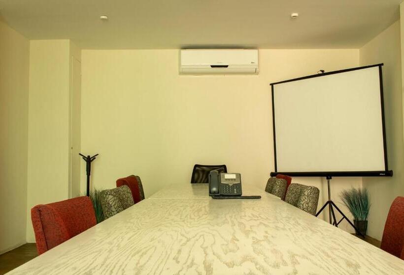 Отель Nak'an Secreto Maya