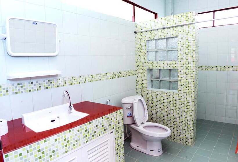 ホテル New Sunrise Village Maenam Beach