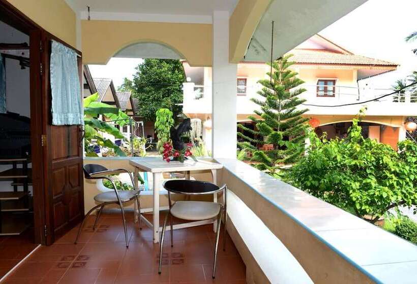 ホテル New Sunrise Village Maenam Beach