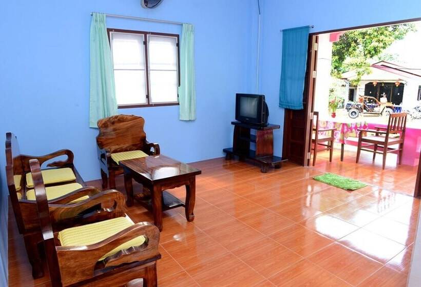 ホテル New Sunrise Village Maenam Beach