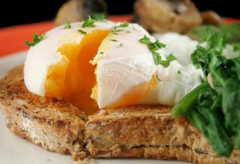 Отель Newburgh Inn