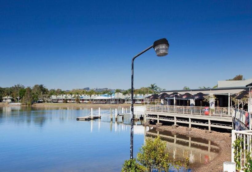 هتل Nightcap At Waterfront