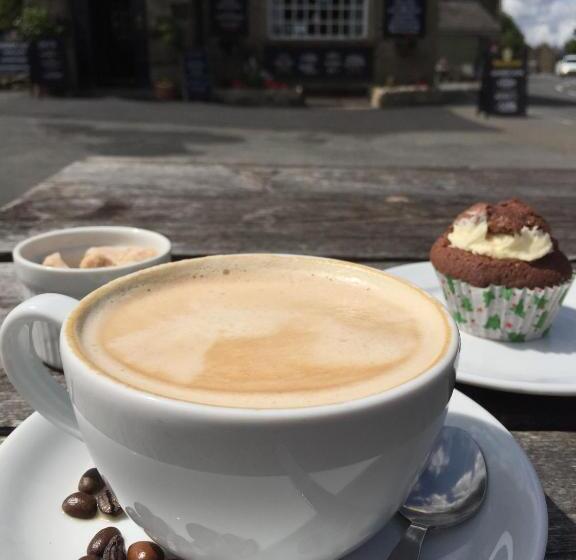 ホテル Old Coach House At The Golden Lion