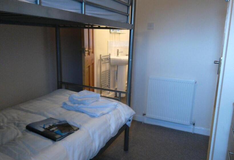 ホテル Old Coach House At The Golden Lion