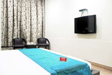 هتل Oyo Rooms By Pass Road Gandhi Nagar
