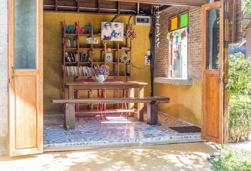 בית מלון כפרי Pai Country Hut