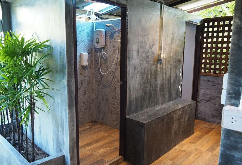 בית מלון כפרי Pai Country Hut