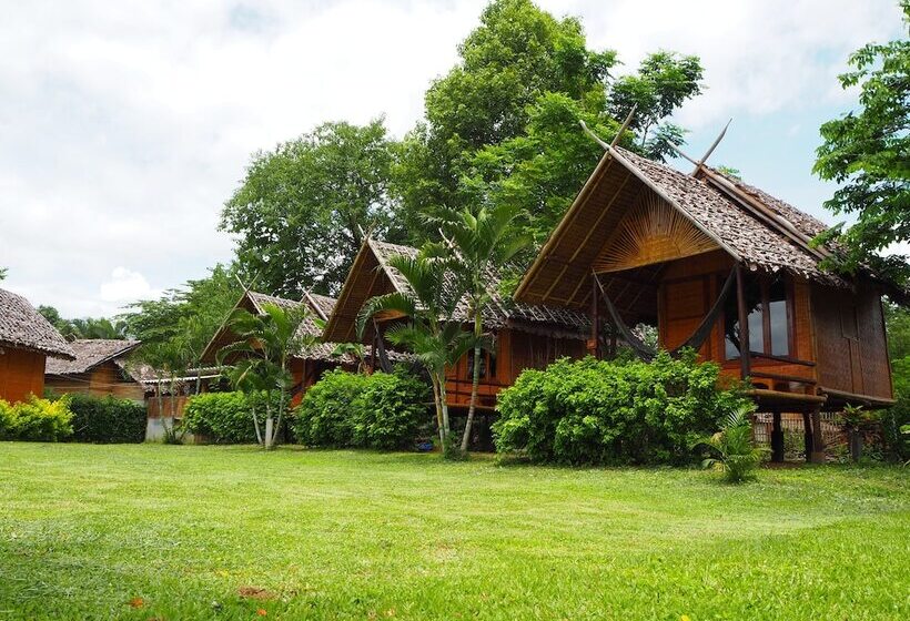 בית מלון כפרי Pai Country Hut