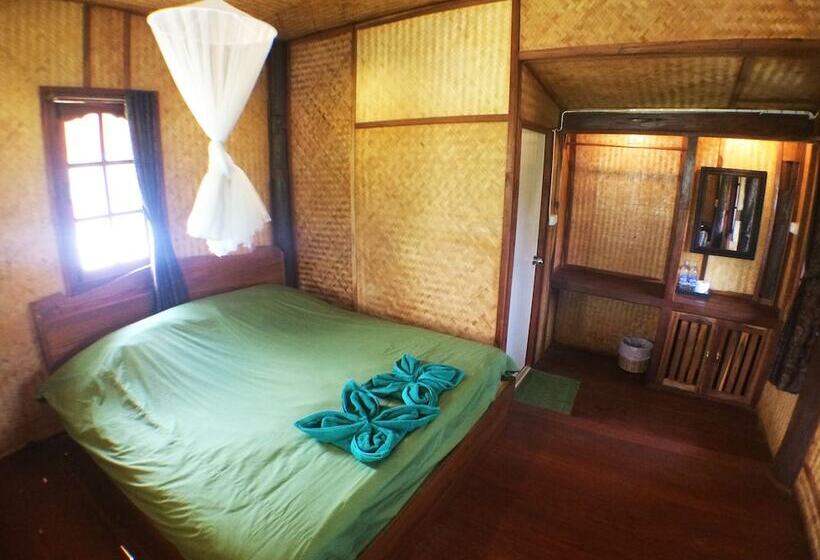 בית מלון כפרי Pai Country Hut