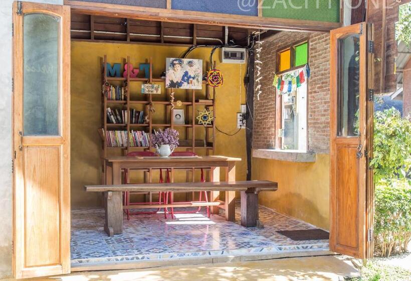 בית מלון כפרי Pai Country Hut