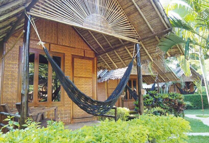 בית מלון כפרי Pai Country Hut