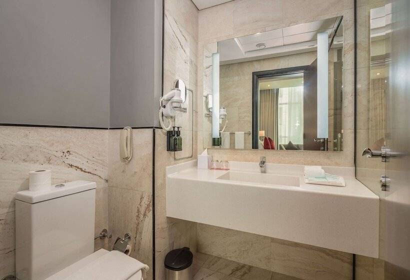 هتل Ramada By Wyndham Dubai Barsha Heights