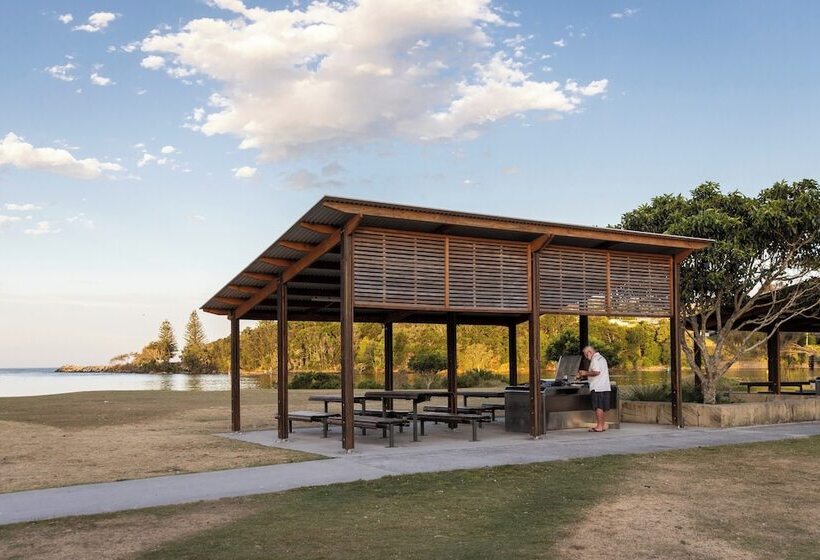 בית מלון כפרי Reflections Evans Head   Holiday Park