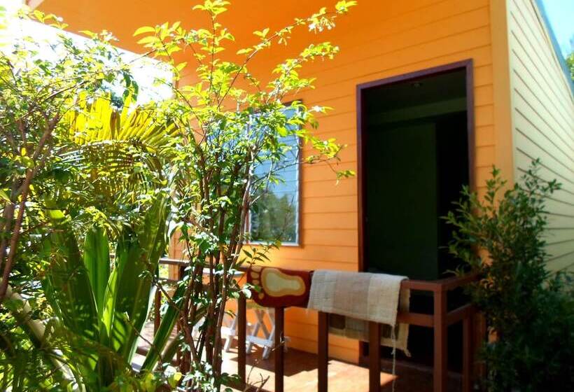 בית מלון כפרי Rewadee Garden Resort