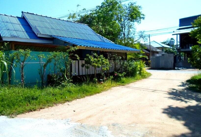 בית מלון כפרי Rewadee Garden Resort