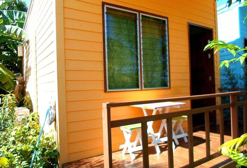 בית מלון כפרי Rewadee Garden Resort