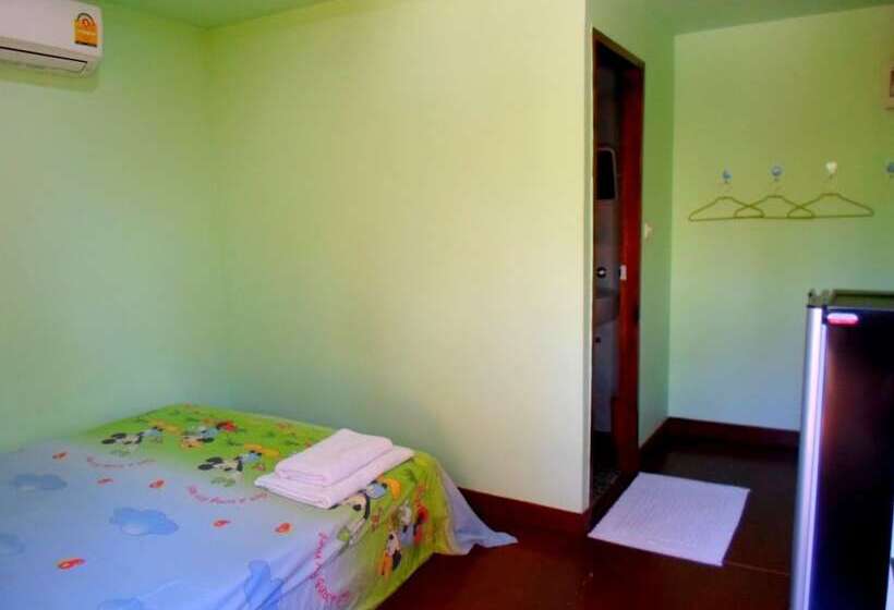 בית מלון כפרי Rewadee Garden Resort