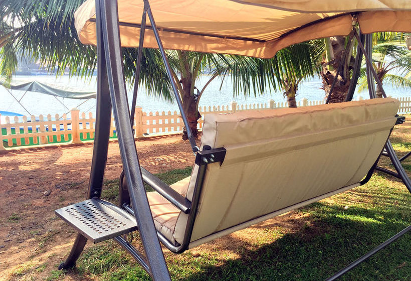 호텔 Riverside Araliya