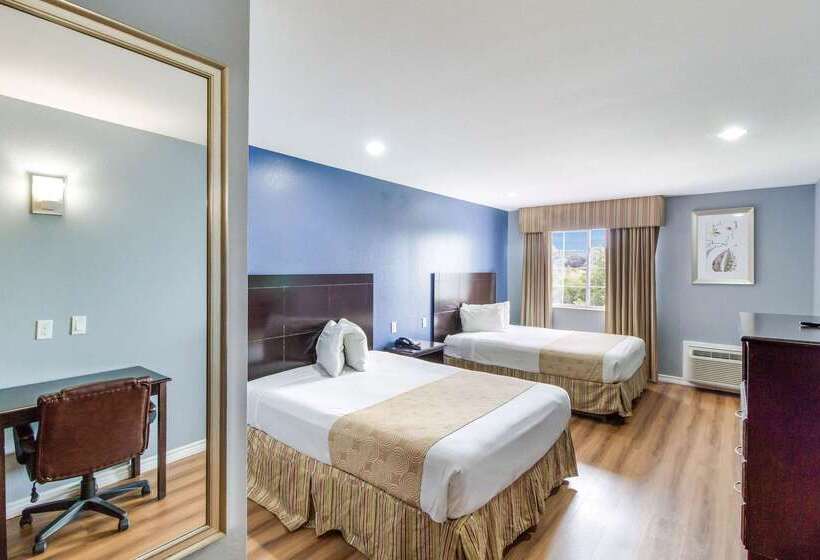 호텔 Rodeway Inn & Suites Port Arthur   Groves