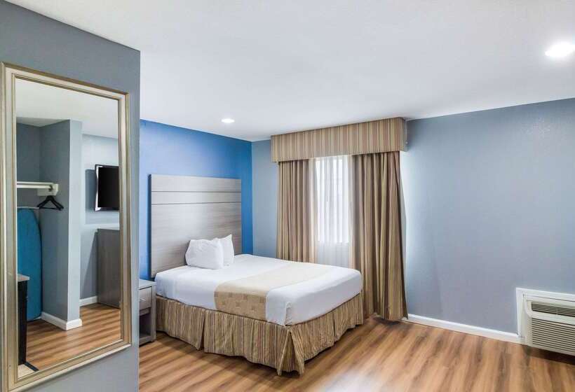 호텔 Rodeway Inn & Suites Port Arthur   Groves