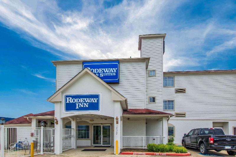 Отель Rodeway Inn & Suites Port Arthur   Groves