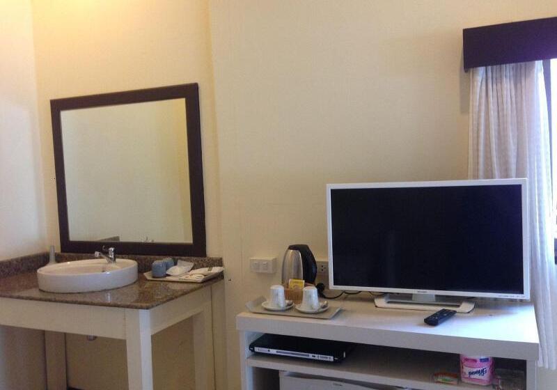 Otel The C Samet Beach Resort Sha Plus