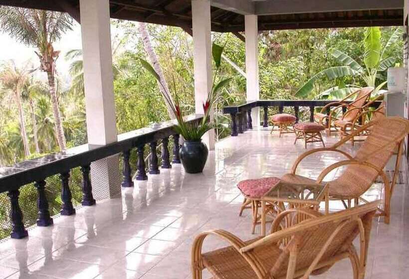 هتل Seaview Paradise Mountain Holiday Villas