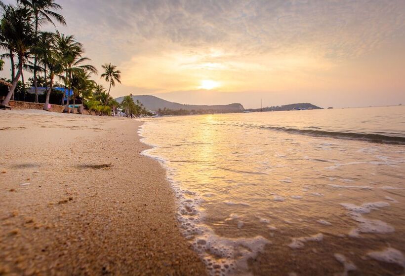 ホテル Secret Garden Beach Resort