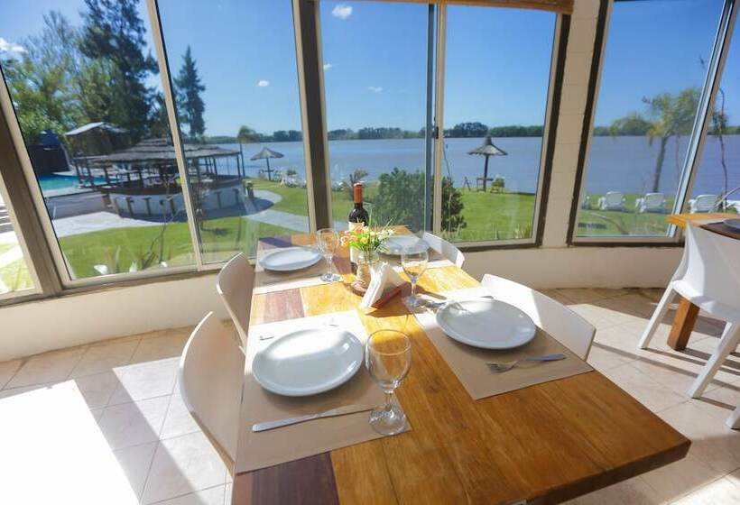 ホテル Solar Del Delta