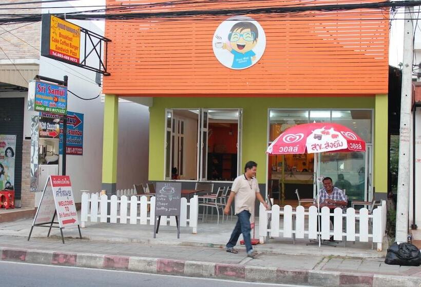 בית מלון כפרי Sri Samui