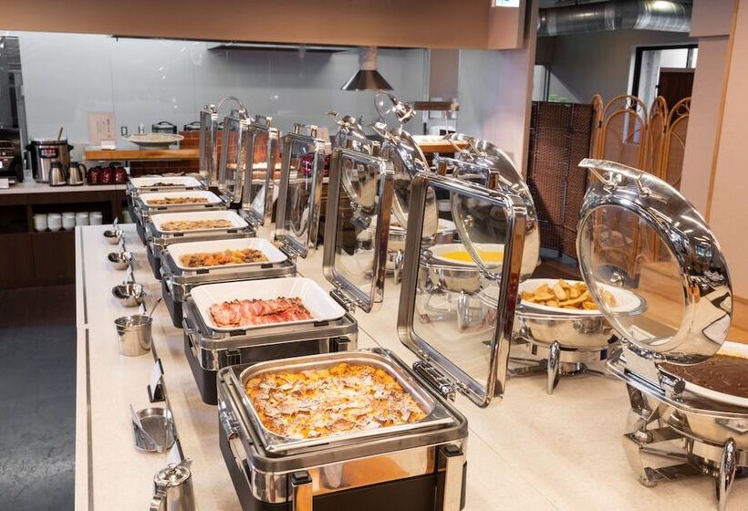 בית מלון כפרי Tazawako Lake Resort & Onsen